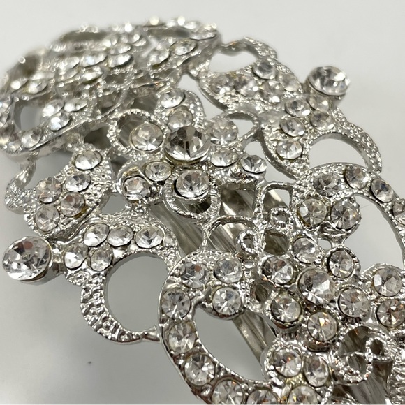 Stunning Silver Tone White Glass Crystal Rhinestone Bridal Formal Hair Clip - Picture 4 of 6